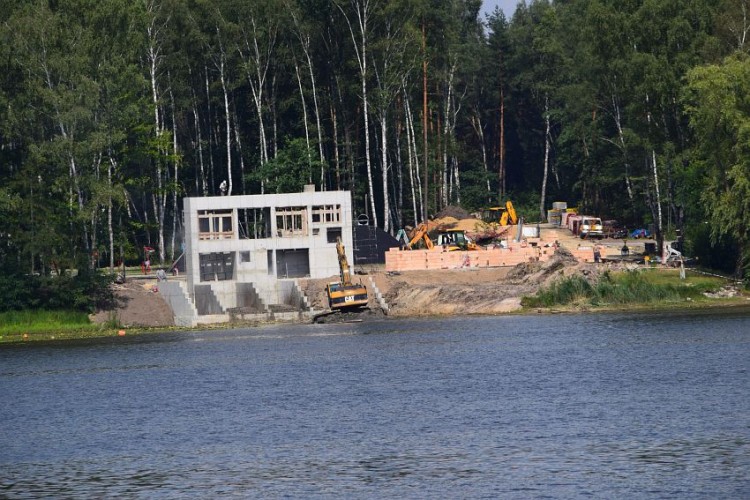 Gmina Trzebinia realizuje projekt zagospodarowania zbiornika Chechło 