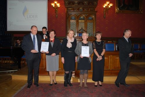 Powiat otrzymał certyfikat „Samorządowy Lider Edukacji”