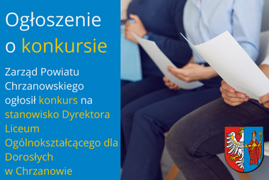 Grafika. Z prawej strony osoby siedzące osob siebie trzymające pliki dokumentów. W dolnym rogu herb powiatu. Z lewej strony pola tekstowe z treścią. 