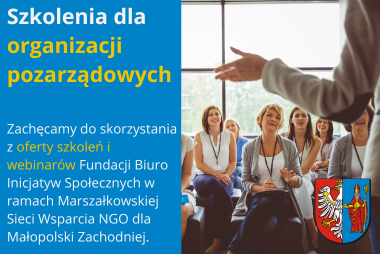 Grafika. Z lewej strony pola tekstowe, z prawej strony zdjęcie grupy kilkunastu osób słuchającyh szkolenia. 