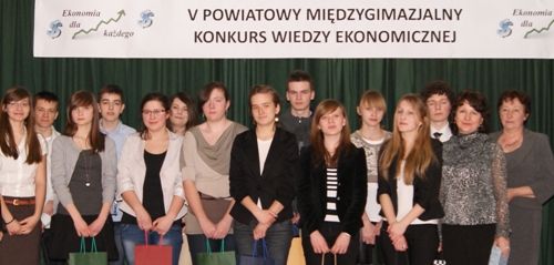 Uczniowie libiąskiego zespołu szkół przeprowadzili konkurs dla gimnazjalistów 