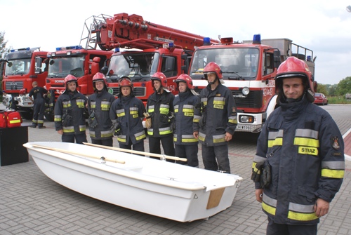 Łódź dla strażaków