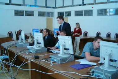 Szkolenia pracowników Starostwa