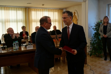 Podziękowania za wieloletnią pracę na stanowisku zastępcy dyrektora ds. lecznictwa 