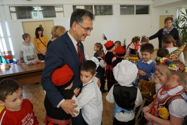 Przedszkolaki z Gaja przyjechały do chrzanowskiego starostwa 