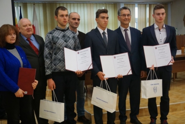 Uczniowie nagrodzeni za pracowitość, uzdolnienia i umiejętności 