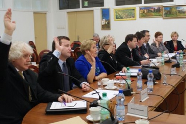 Radni głosowali za uchwałą budżetową na 2012 rok 