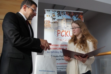Młodzież pisała test wiedzy o powiecie chrzanowskim 