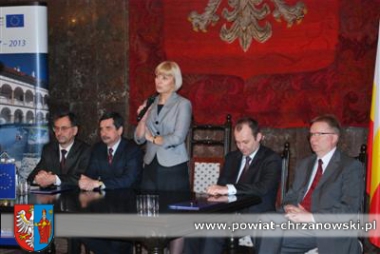 Wizyta Pani Minister Elżbiety Bieńkowskiej w Chrzanowie &#8211; Umowy w ramach MRPO podpisane !!!