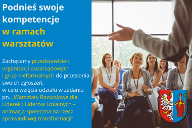Grafika. Z lewej strony pole tekstowe ze szczegółami projekty.  Z prawej strony zdjęcie osoby stojącej i przemawiającej przed grupą kilku kobiet. W prawym dolnym rogu herb powiatu.