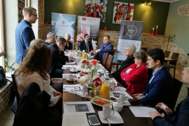 Projekt Biznes na Śniadanie