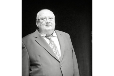 zdjęcie czarno białe z wizerunkiem Stanisława Duszy 