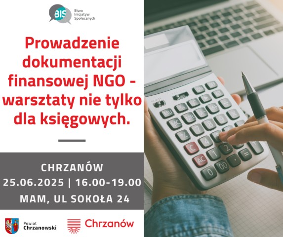 Grafika. Z prawej strony zdjęcie rąk osoby trzymającej kalkulator oraz długopis. W tle widać laptopa. Z lewej strony pola tekstowe z treścią.
